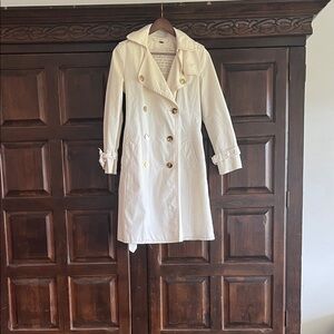 Coach Cream Elegant White Double-Breasted Women's Coat. J0607-80152. Size 2